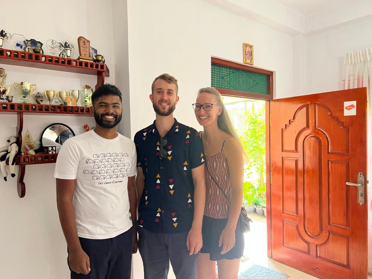 Summer Ridge - Homestay Ratnapura Exterior foto