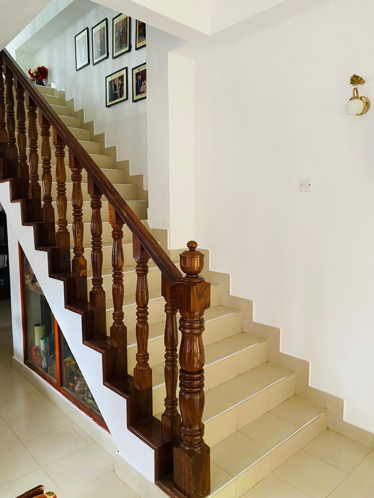 Summer Ridge - Homestay Ratnapura Exterior foto